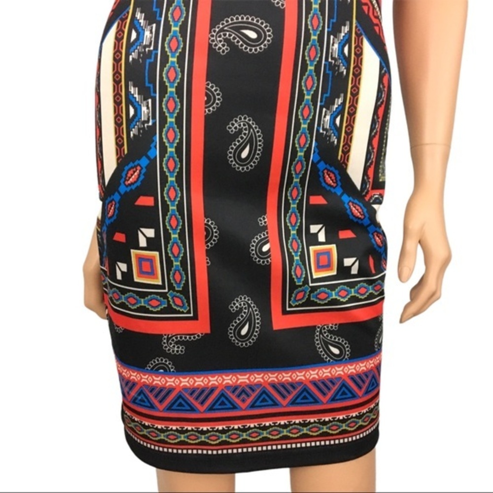 Jealous Tomato Geometric Paisley Dress Red Black Woman’s M Colorful Graphic - Picture 10 of 13